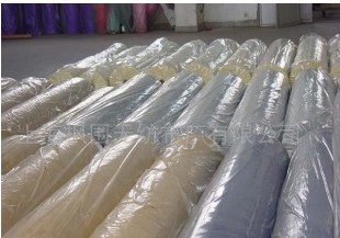 ��ɫ�o����