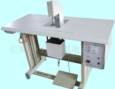 �c(di��n)���C(j��)