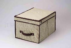 �o�����ռ{�� 