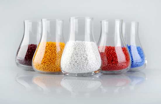 �o��������ɫĸ��