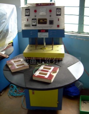 ���ܰ��b��ڙC(j��)