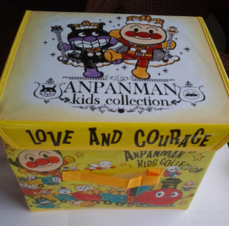 �ռ{�� �o����