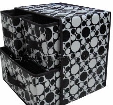 ��Ĥ�ռ{��