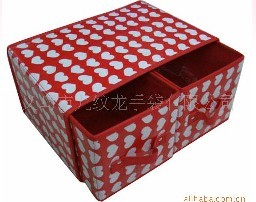 �ޱ��ռ{��