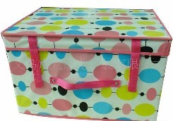 ë���ռ{���̖