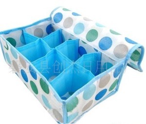 8���wȦȦ�ռ{��