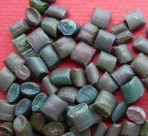 ���]PP������