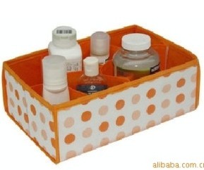 ��ɫ�A�c�˸��ռ{��