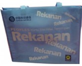 �h(hu��n)����