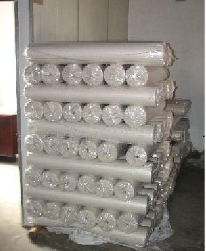 �����r��