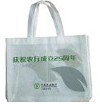 �h(hu��n)����