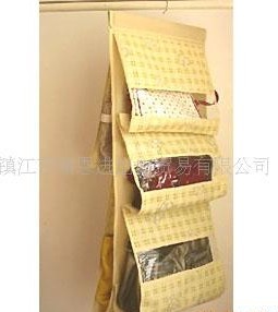 ��ɫС�ܿ�ҕ��Ӱ����ռ{��